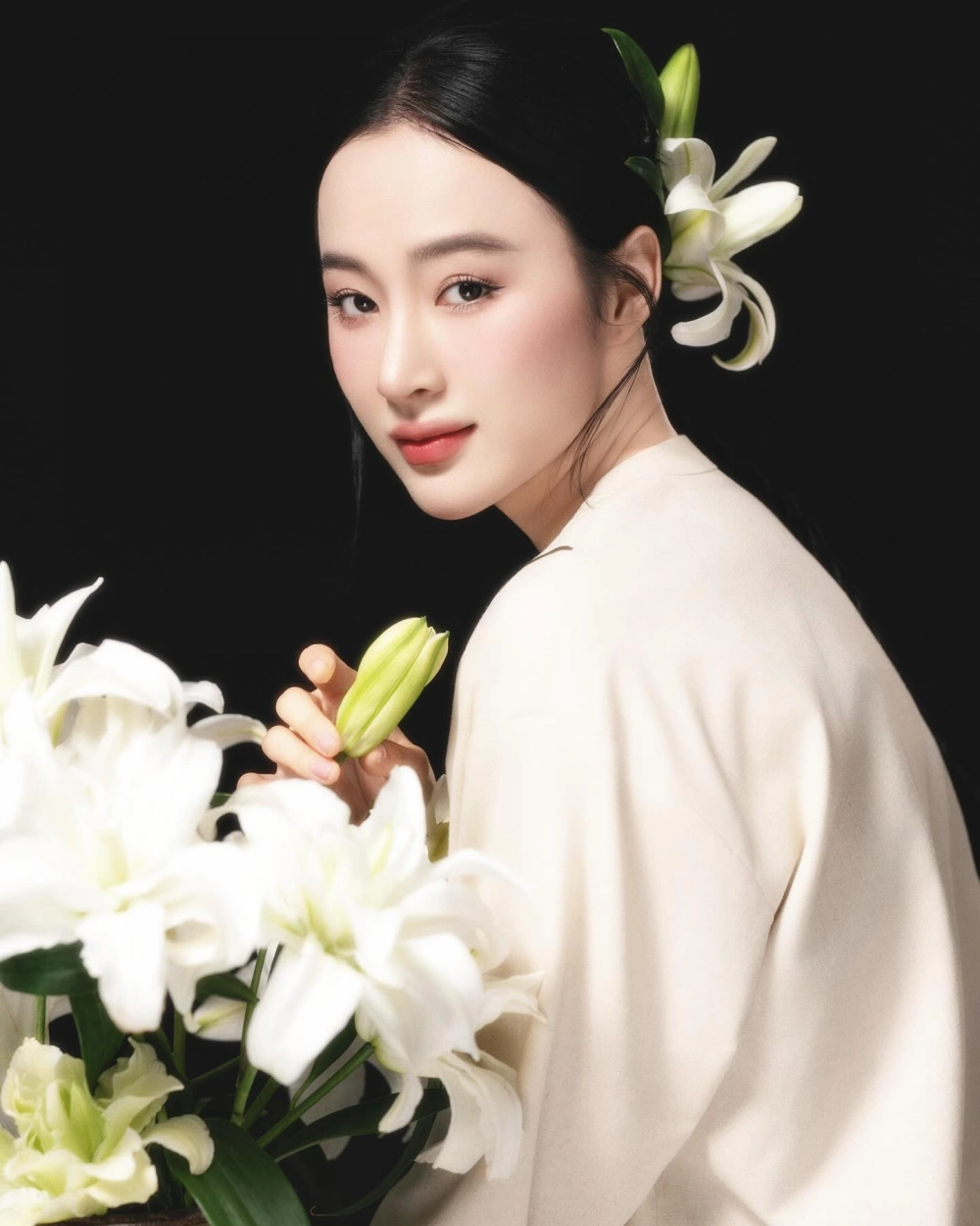 Tải ảnh gái cute để làm avatar hoặc ảnh nền cực dễ thương