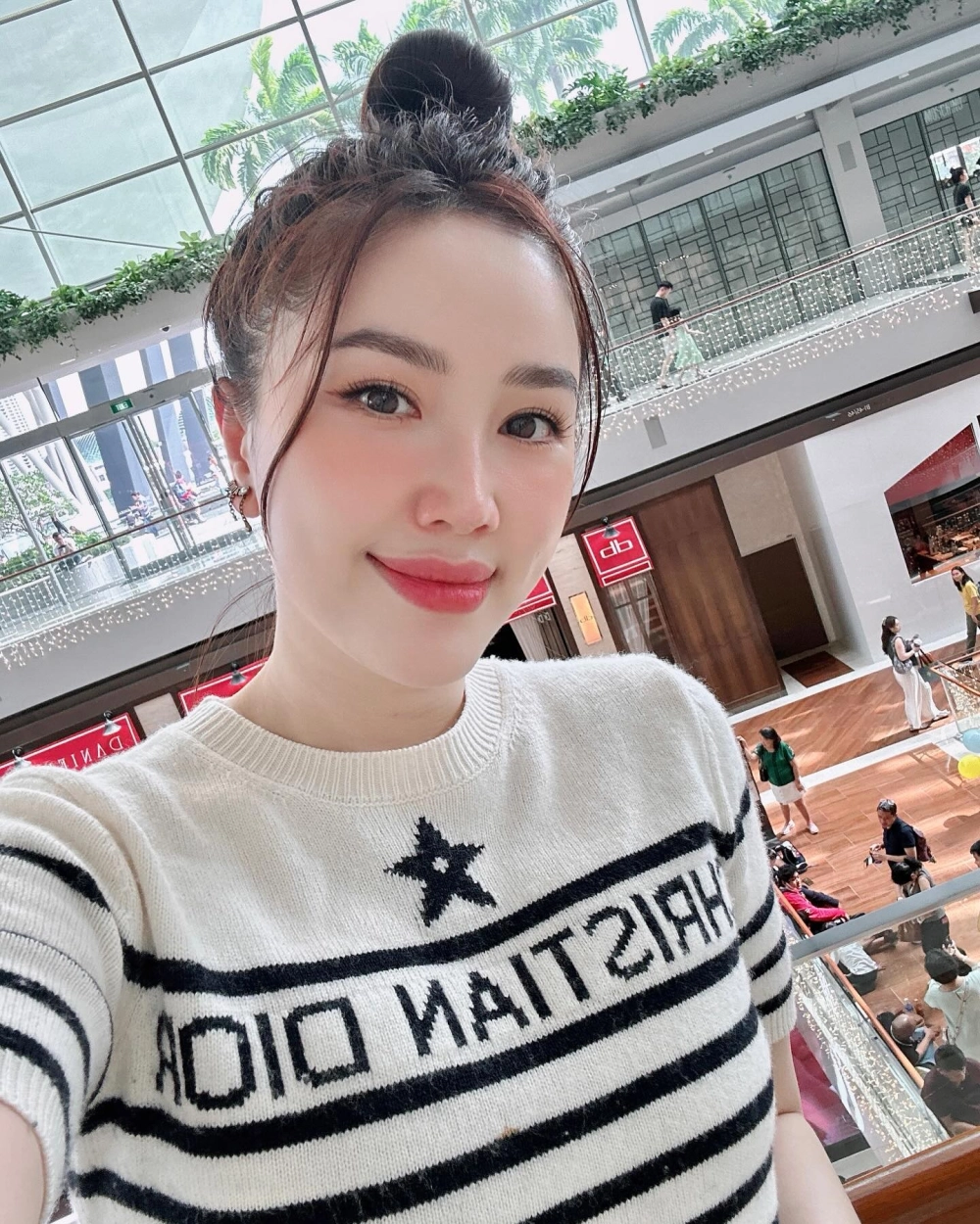 Hát theo xin lỗi anh Bảo Thy, ca khúc đầy cảm xúc