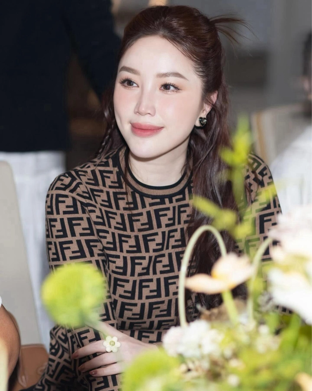 Xem ngay Bảo Thy mv với hình ảnh và âm nhạc ấn tượng