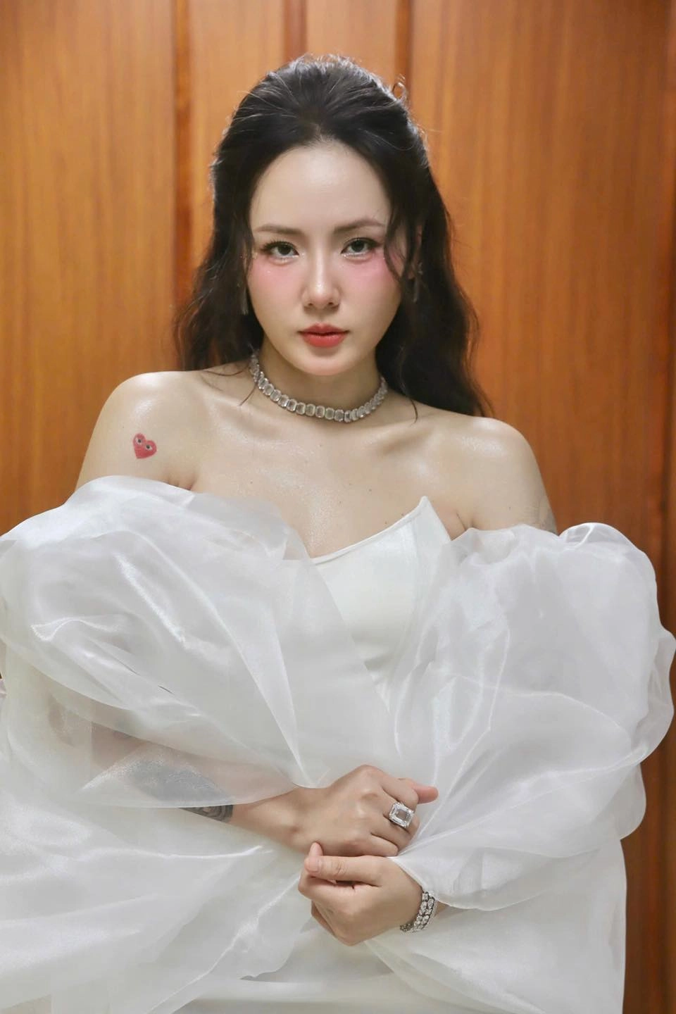 Hình nền gai cute phong cách kawaii cho điện thoại 