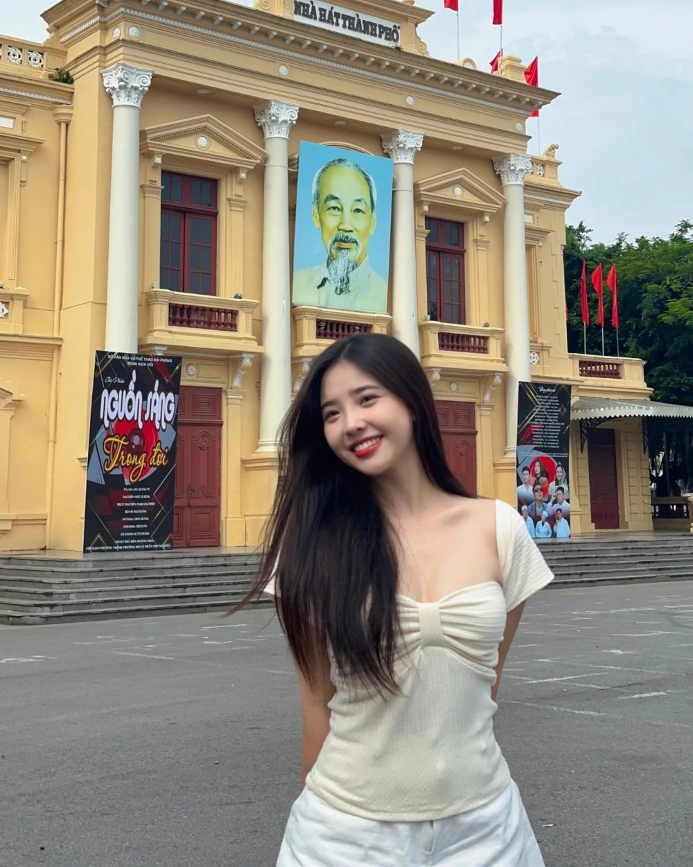 Cindy tiktok face reveal Han Qui chưa lộ mặt vẫn đeo khẩu trang 