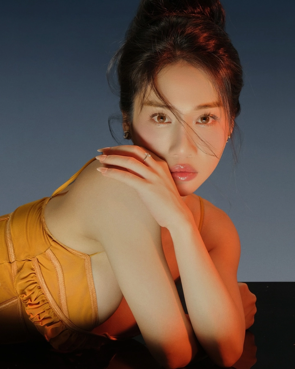 Avatar gái ngầu thần thái mạnh mẽ cá tính 