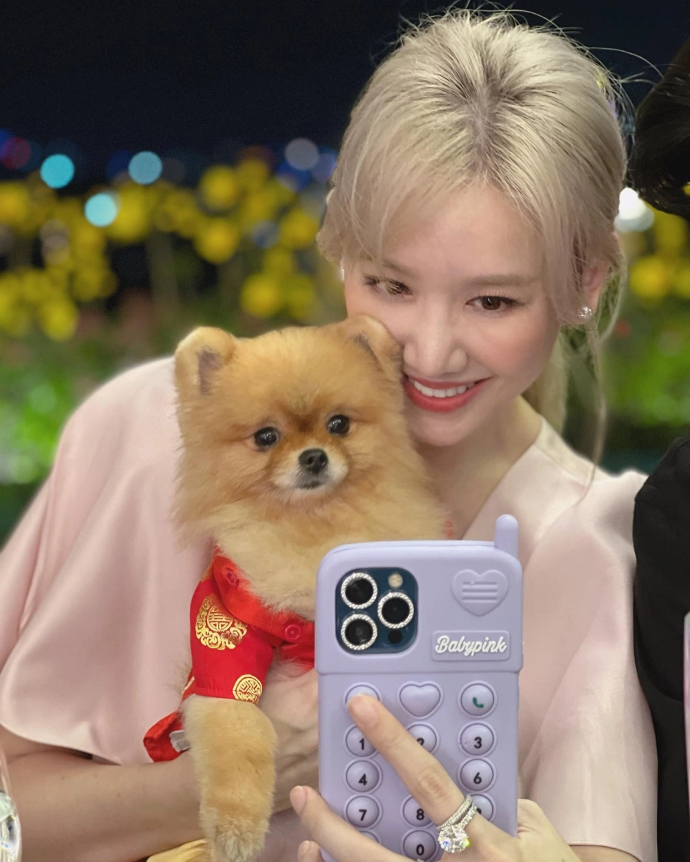 Hari Won ăn, khoảnh khắc đời thường đáng yêu bên Trấn Thành