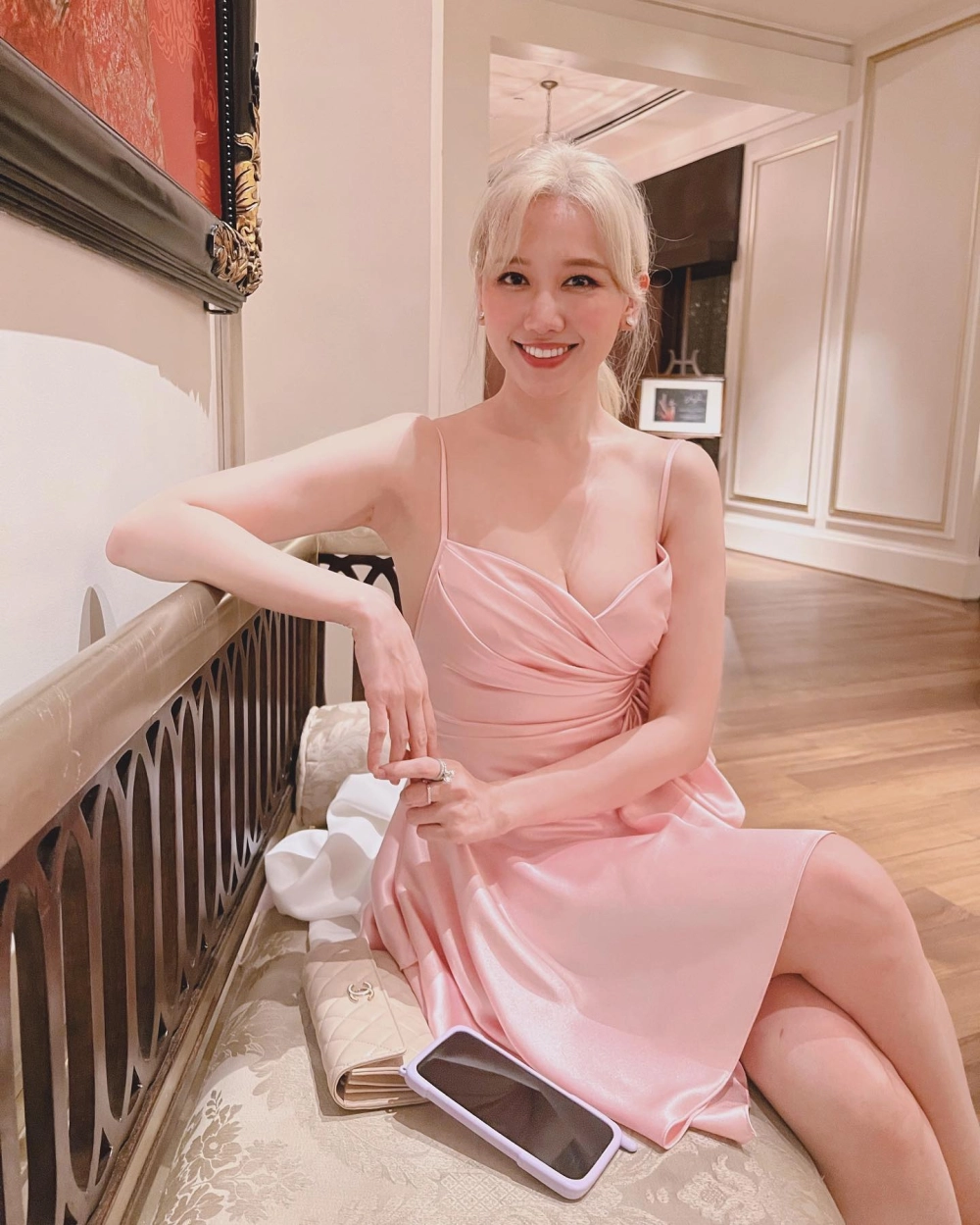 Hari Won age, 40 tuổi vẫn trẻ trung và đầy năng lượng