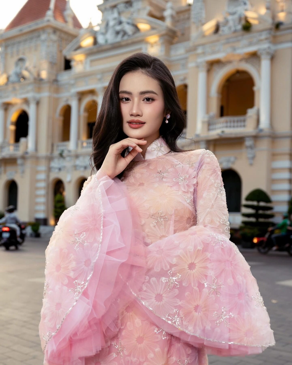 Hình nền gái đẹp cho điện thoại Android sắc nét 