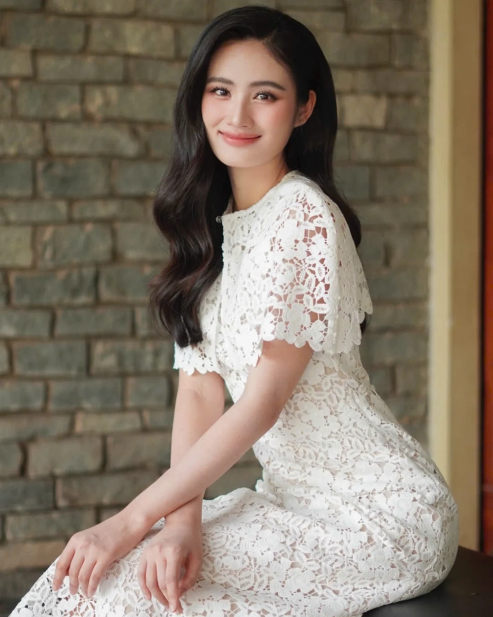 Hình nền gái đẹp cho điện thoại iPhone thời thượng 