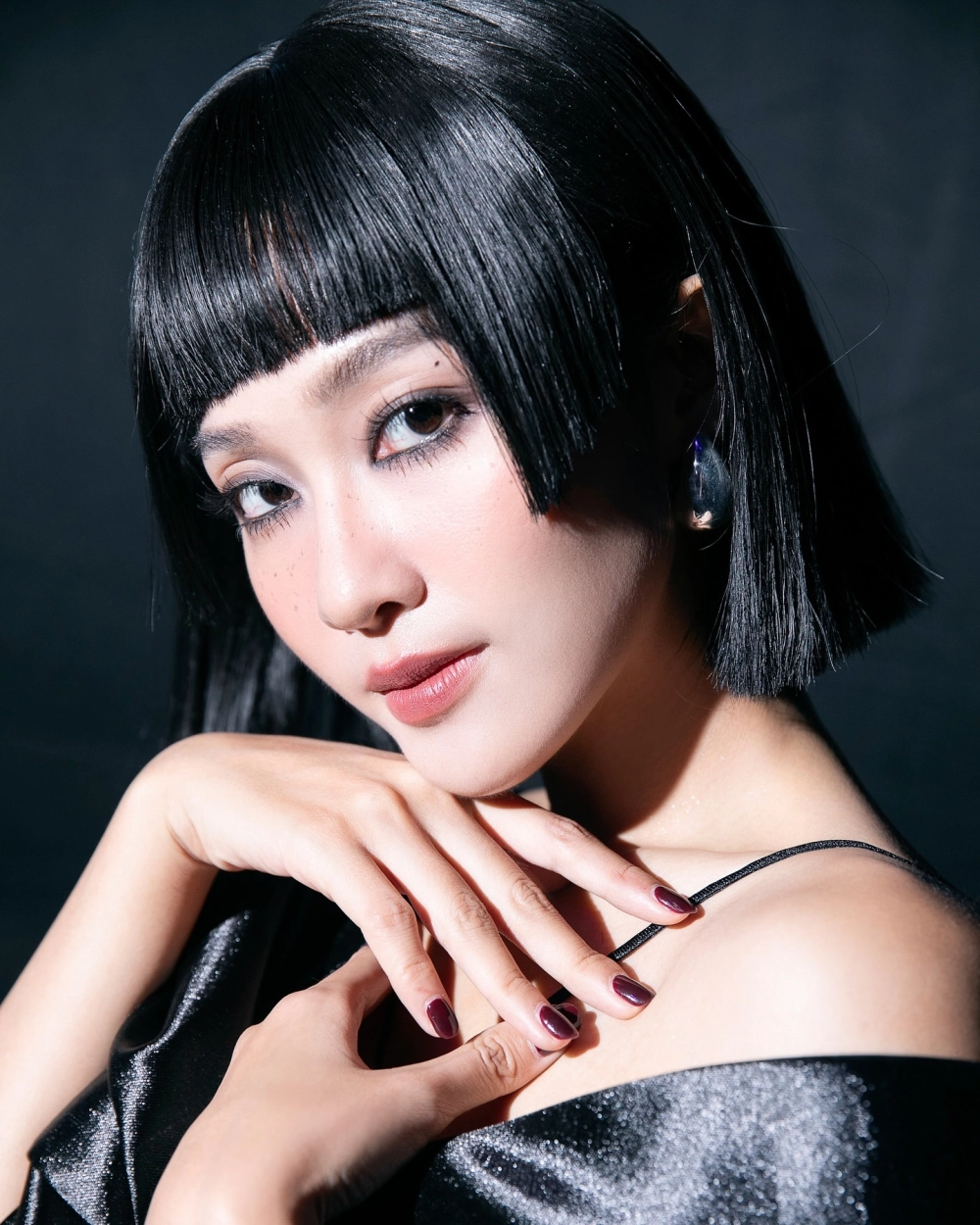 Hình ảnh Khả Ngân ngày xưa giản dị và gần gũi