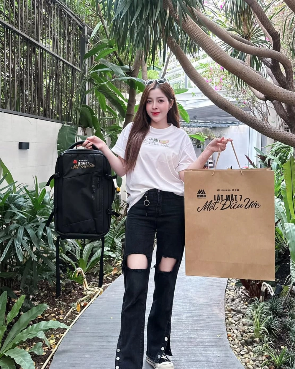 Đám cưới chị Linh Barbie tông xanh ngập vàng 2024 