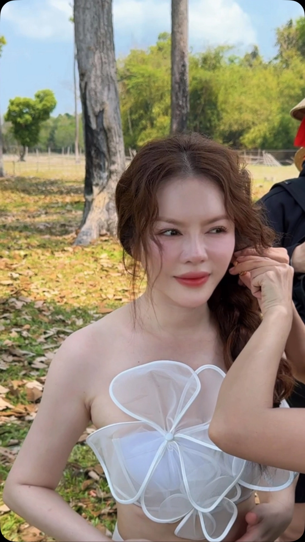 Bạn có biết ca sĩ Lý Nhã Kỳ từng lấn sân âm nhạc
