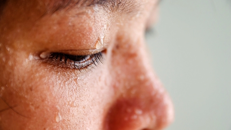 Đổ mồ hôi trộm là gì?