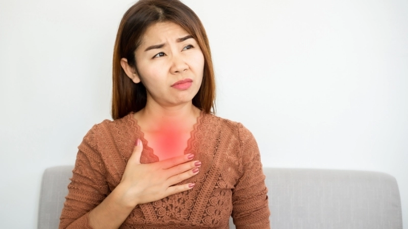 Triệu chứng trào ngược dạ dày dễ nhận biết