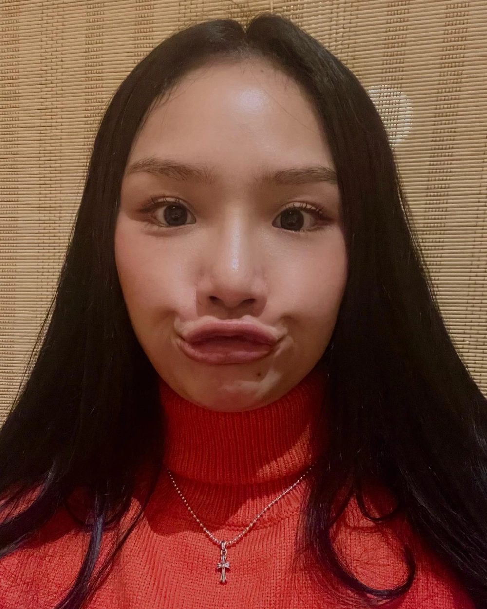 Cảm nhận tình yêu qua em yêu anh Miu Lê đầy chân thành