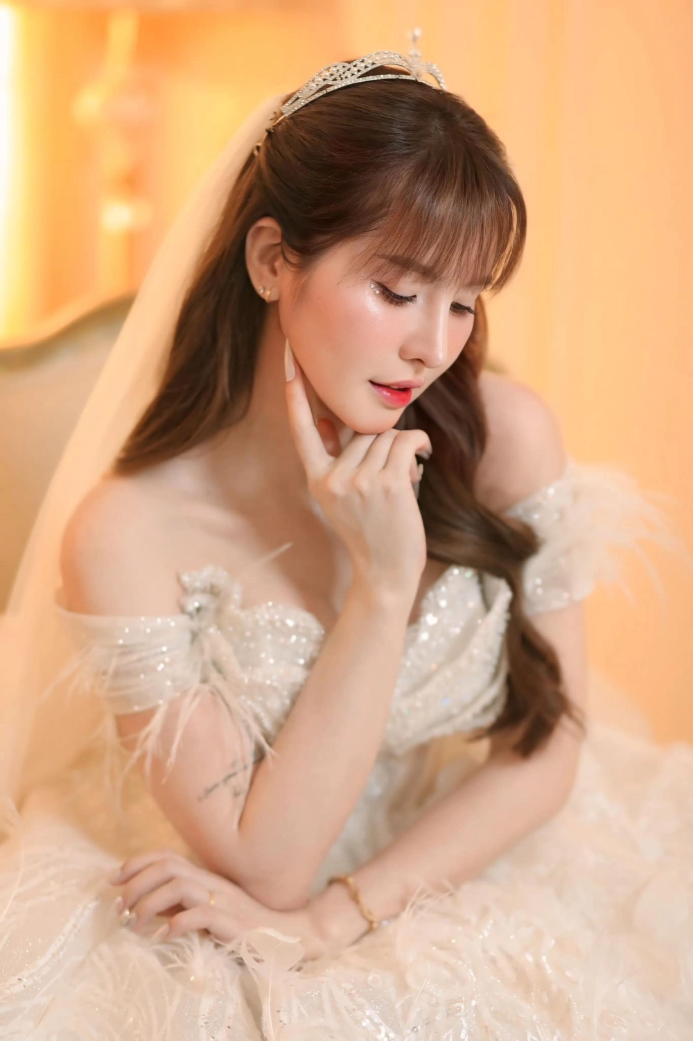 Ảnh avatar đẹp cho con gái ngầu thần thái cá tính 