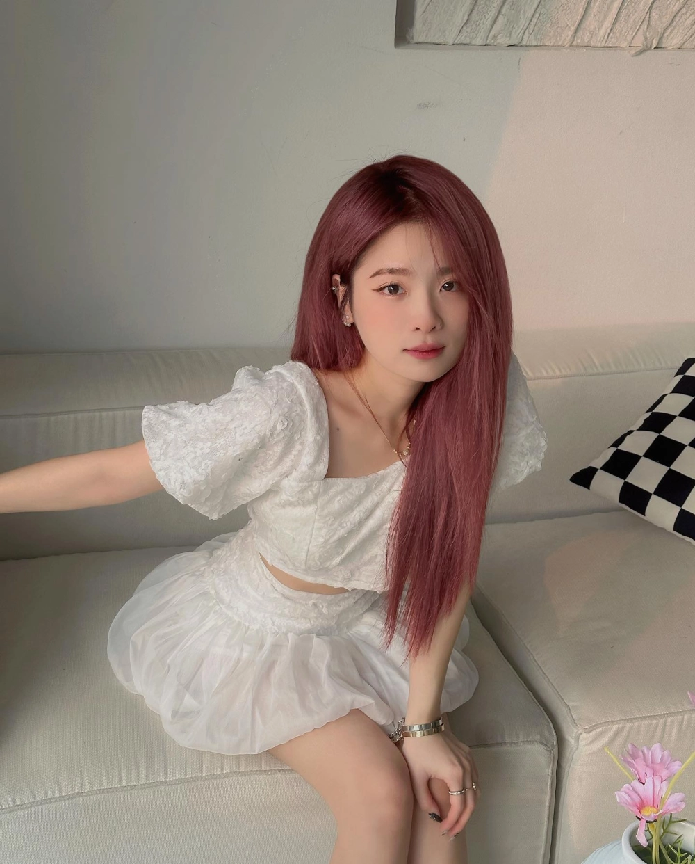 Cách chu môi giống Ngọc Kem tạo dáng dễ thương TikTok 