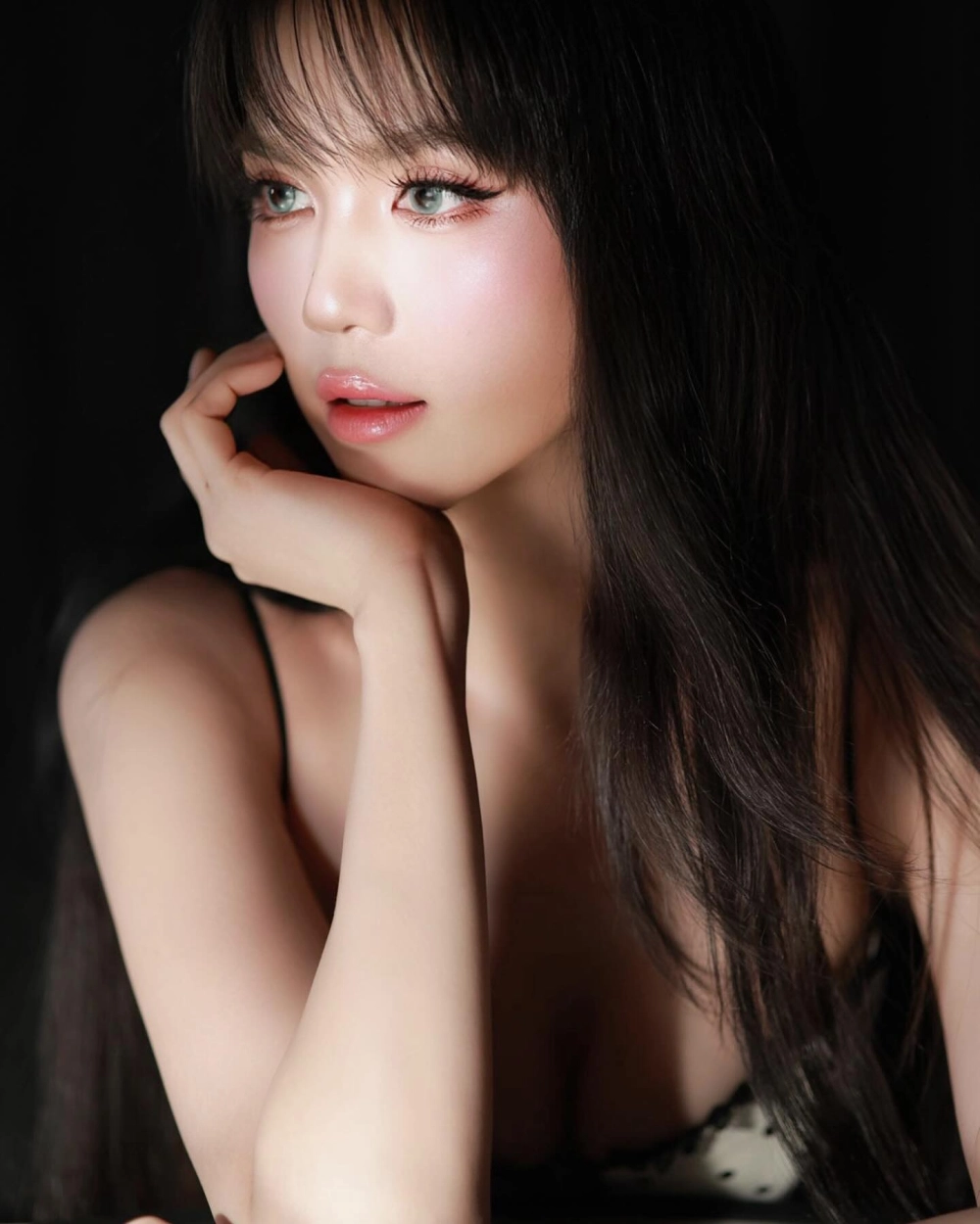 Hình nền girl xinh 4k cho điện thoại sắc nét 