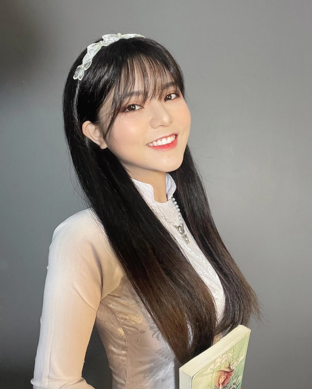 Tải hình nền gái đẹp cho điện thoại sắc nét miễn phí 