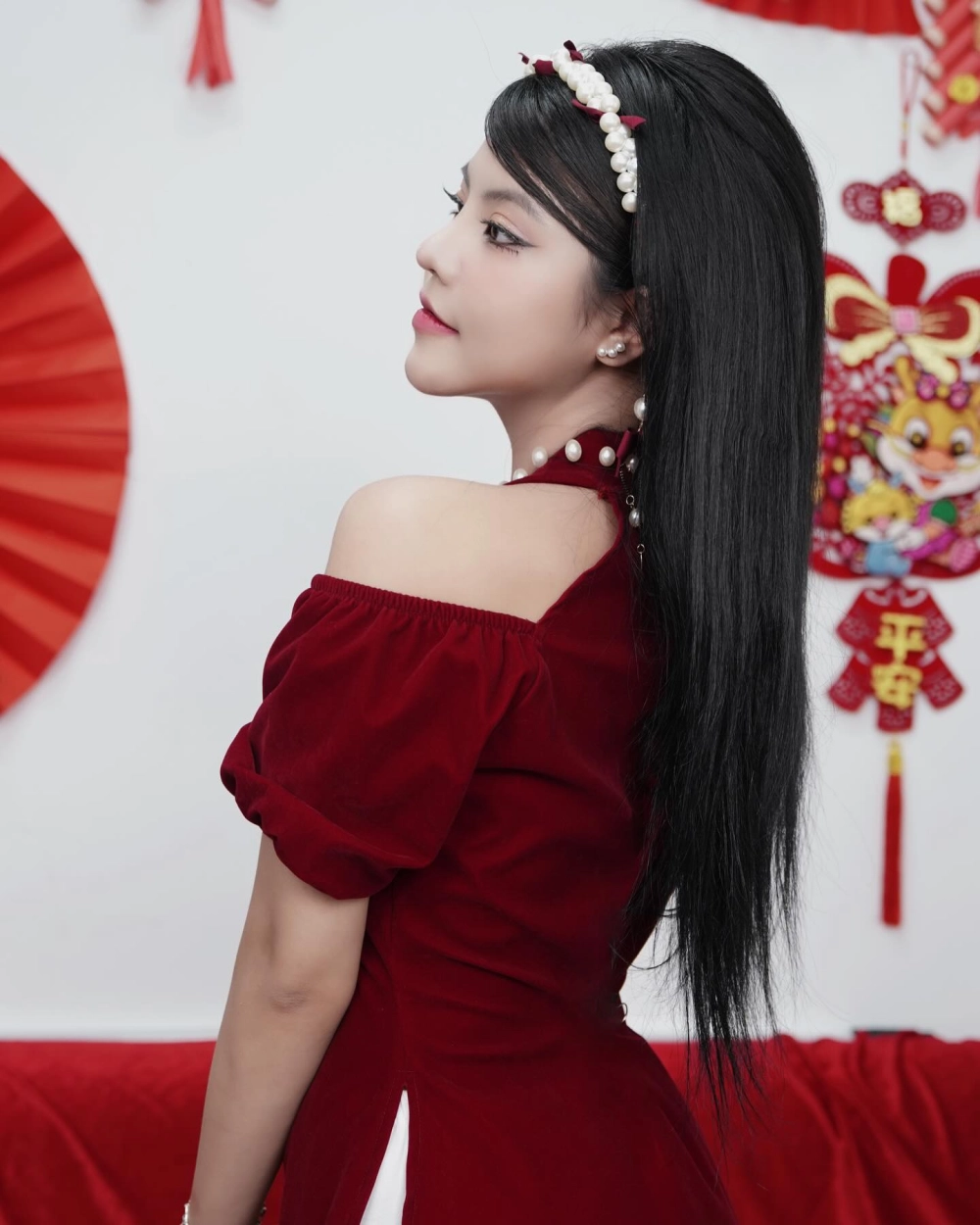 Bạn trai của Reency Ngô là ai từng hẹn hò Kris Nhi 