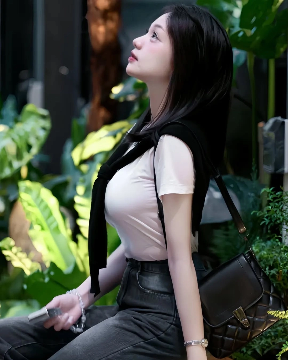 Nghệ sĩ thanh ngọc bao nhiêu tuổi là câu hỏi thắc mắc của những người yêu mến sự nghiệp nghệ thuật của cô