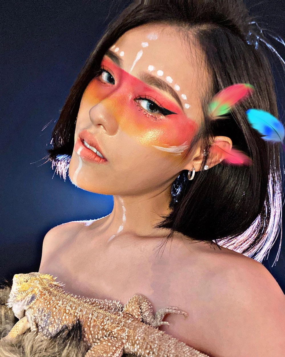 Chị Trà Đặng TikToker nổi tiếng với video cosplay triệu view 