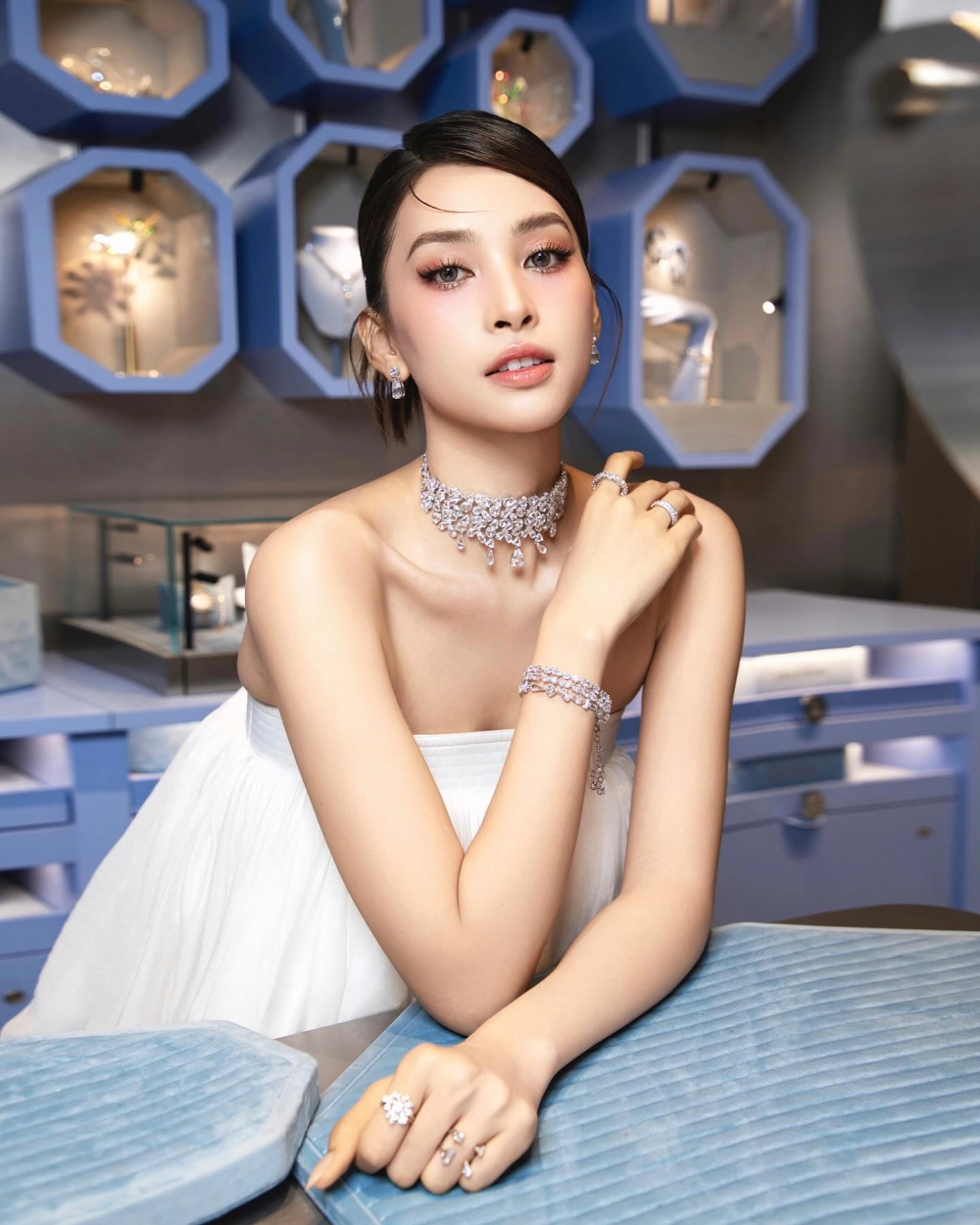 Bộ sưu tập hình nền gái đẹp 4k đa dạng phong cách 