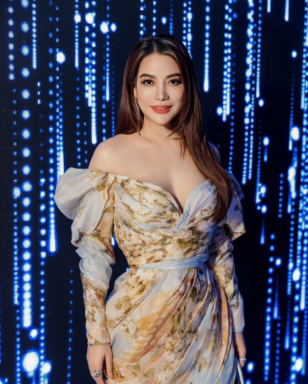 Ngọc Ánh, cái tên gắn liền với nhan sắc và tài năng vượt thời gian