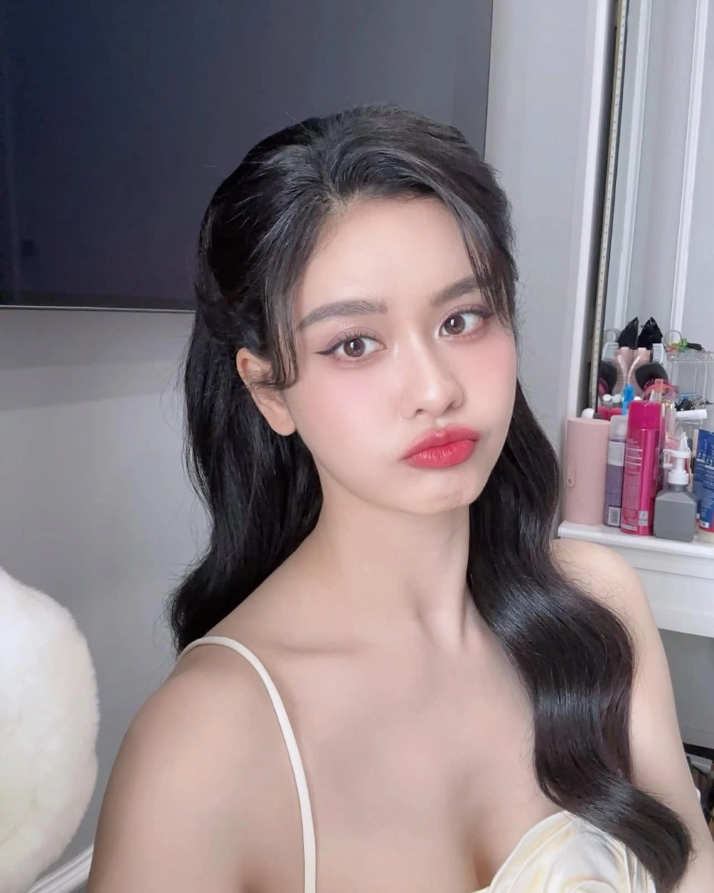 Bình Minh và Trương Quỳnh Anh, hình ảnh từng gây tranh cãi