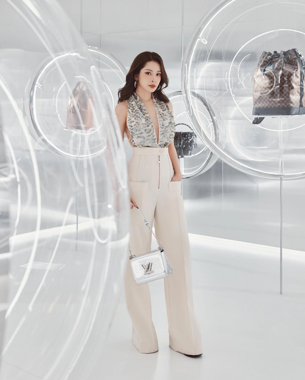 Chi Pu mặt mộc nhan sắc tự nhiên vẫn xinh đẹp trên tiktok 