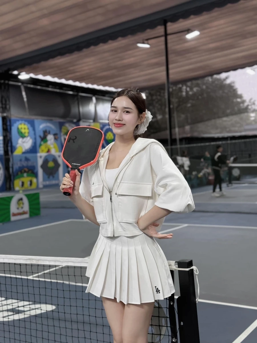 Hoa hậu Đỗ Thị Hà 2021 tỏa sáng tại đấu trường Miss World