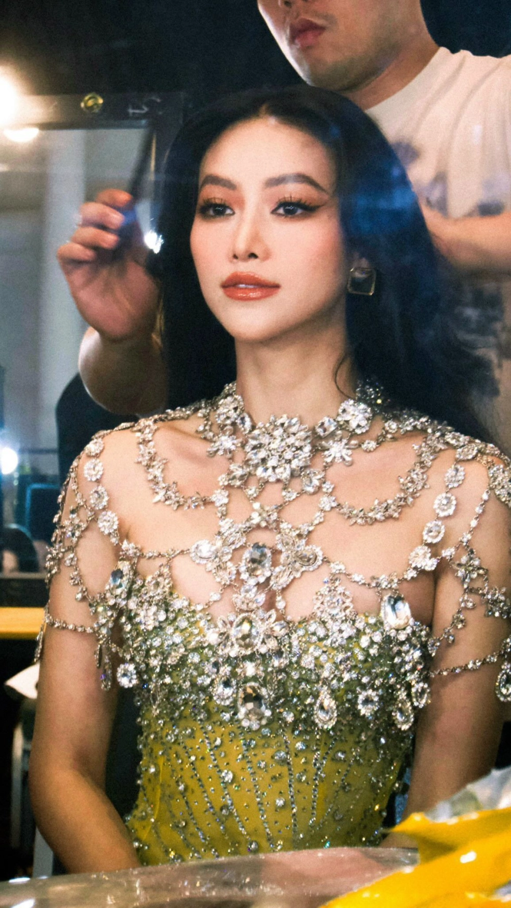 Hoa hậu Phương Khánh sinh năm 1995 tài sắc vẹn toàn