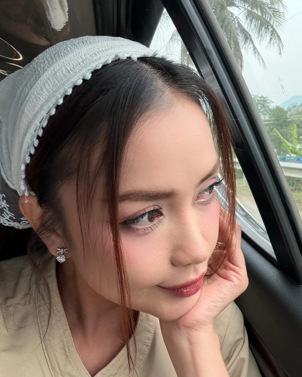 Hoa Hậu Ngọc Châu có mấy anh chị em 2 chị gái và em trai 