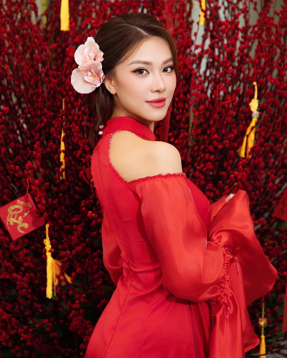 Kim Duyên phẫu thuật thẩm mỹ không có thông tin xác nhận 