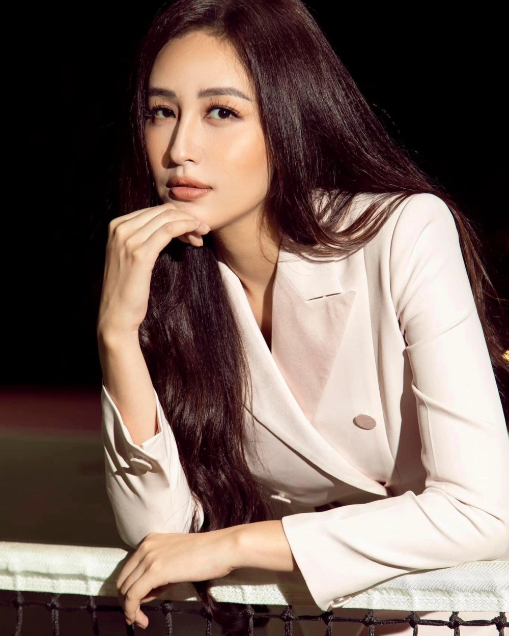 Em Mai Phương Thúy là Mai Ngọc Phượng sinh 1993 cao 1m78 đã lập gia đình 