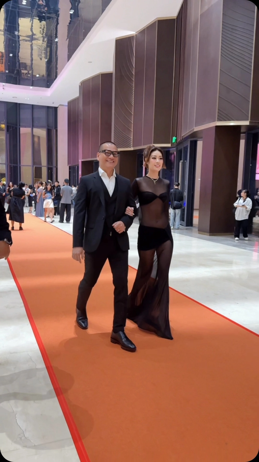 Nguyễn Trần Khánh Vân Miss Universe 2020 top 21 tại Florida Mỹ 