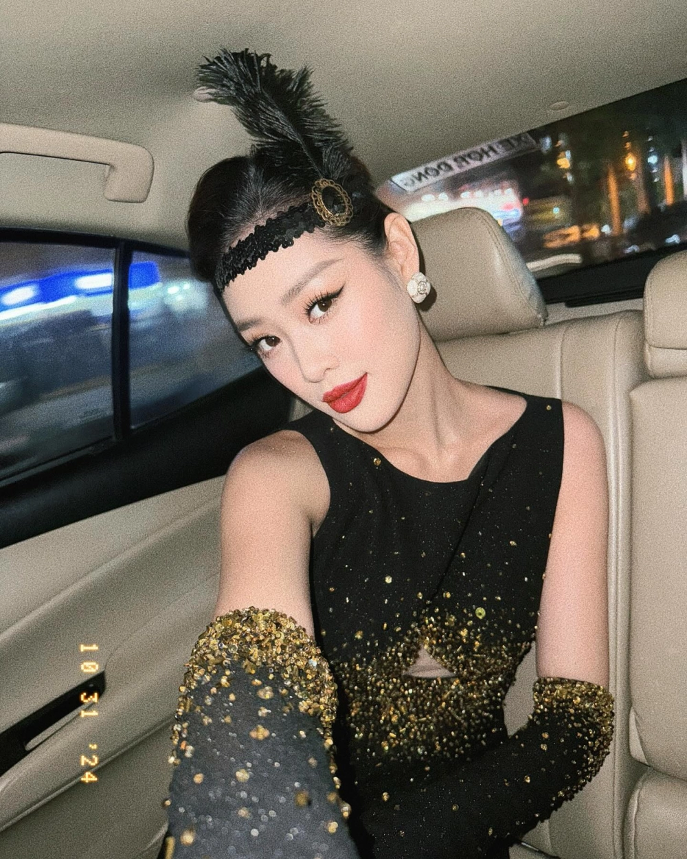 Khánh Vân đăng quang Hoa Hậu Hoàn Vũ Việt Nam 2019 tại Nha Trang 