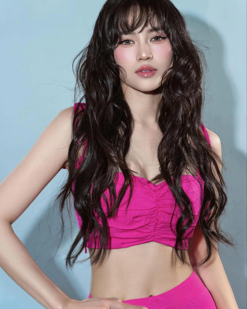 Lan Ngọc hát Chị Đẹp Đạp Gió tiến bộ dù tự nhận dở