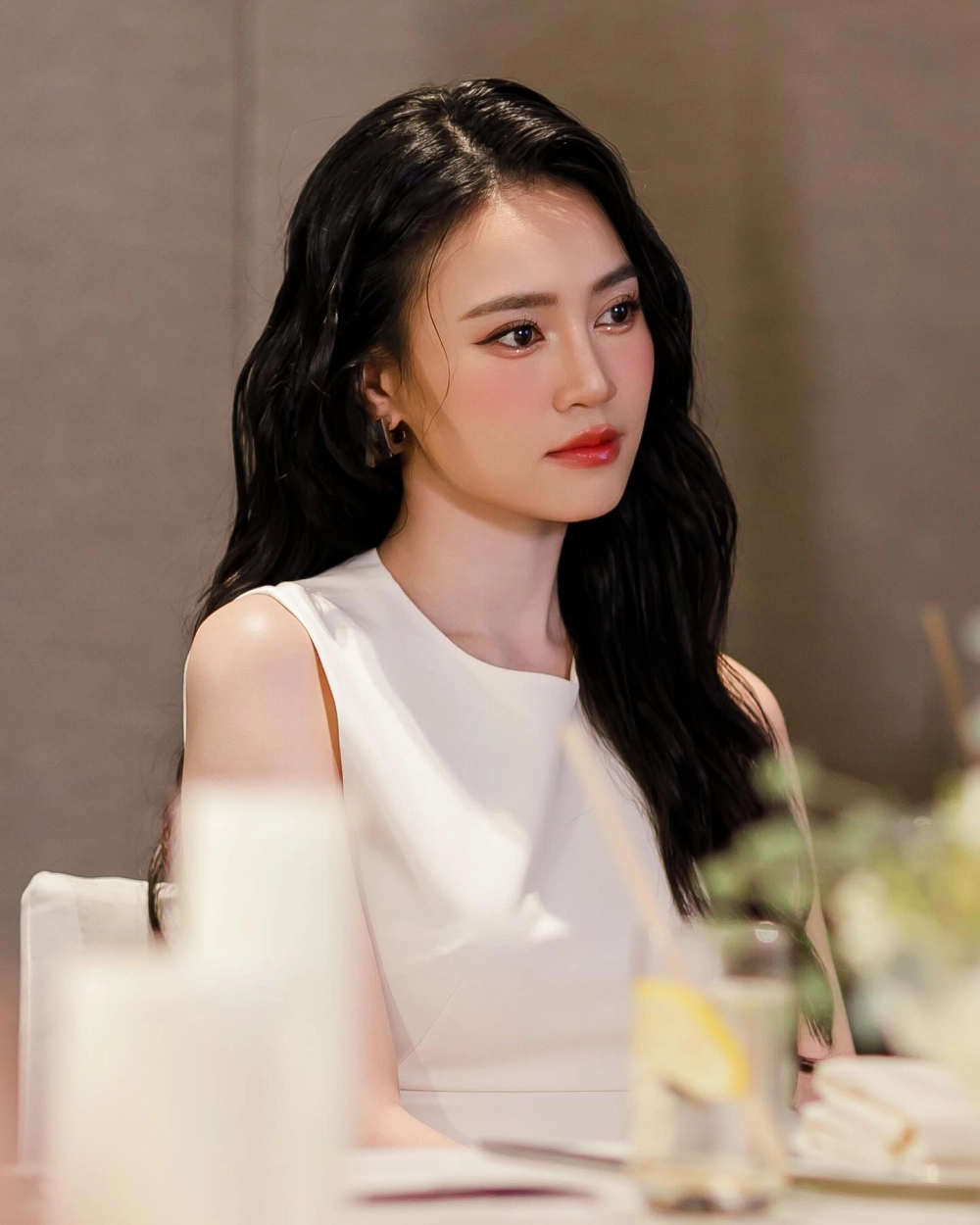 Mặt mộc Lan Ngọc da mịn nhan sắc tự nhiên gây choáng