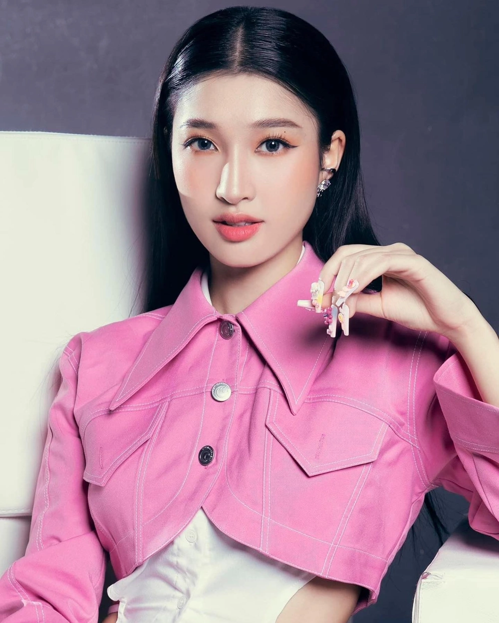 Á hậu Phương Nhi ngày sinh 21/4/2002 tại Thanh Hóa