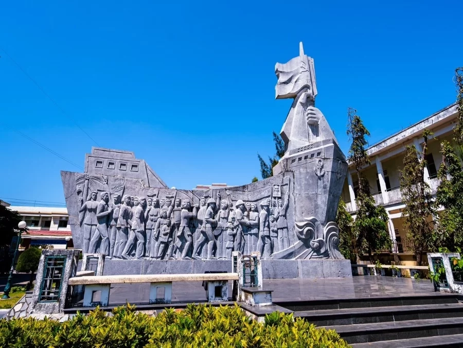 Thơ về Quy Nhơn khắc họa về Quy Nhơn nhớ thi nhân