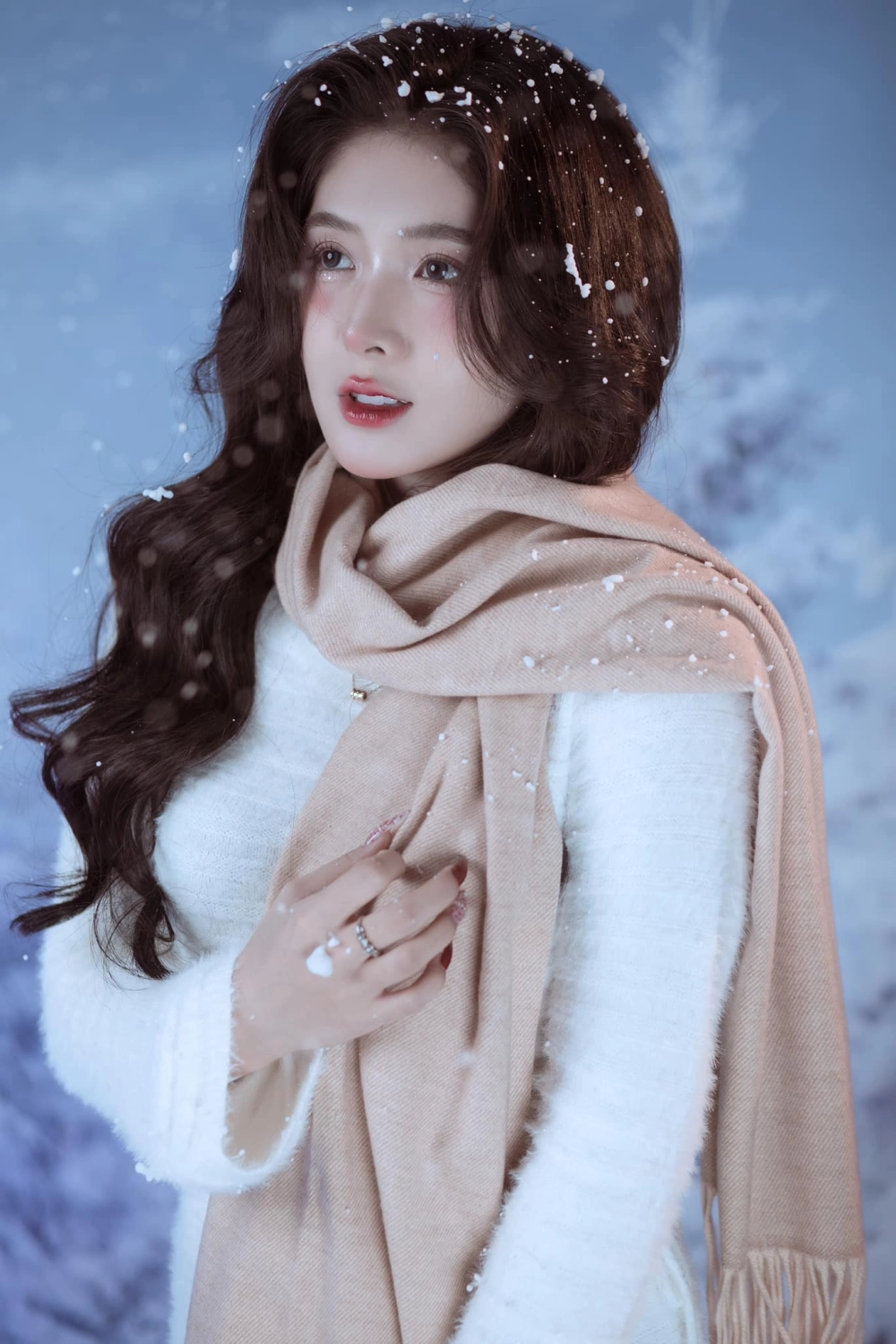 Quỳnh Alee bán hoa tin đồn không có bằng chứng xác nhận 