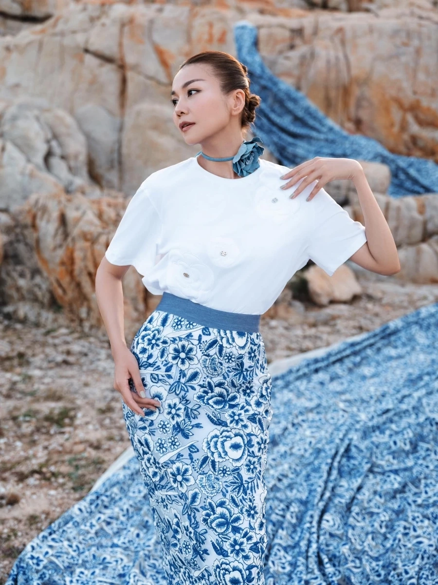 Thanh Hằng là ai siêu mẫu diễn viên Việt Nam Hoa Hậu 2002 