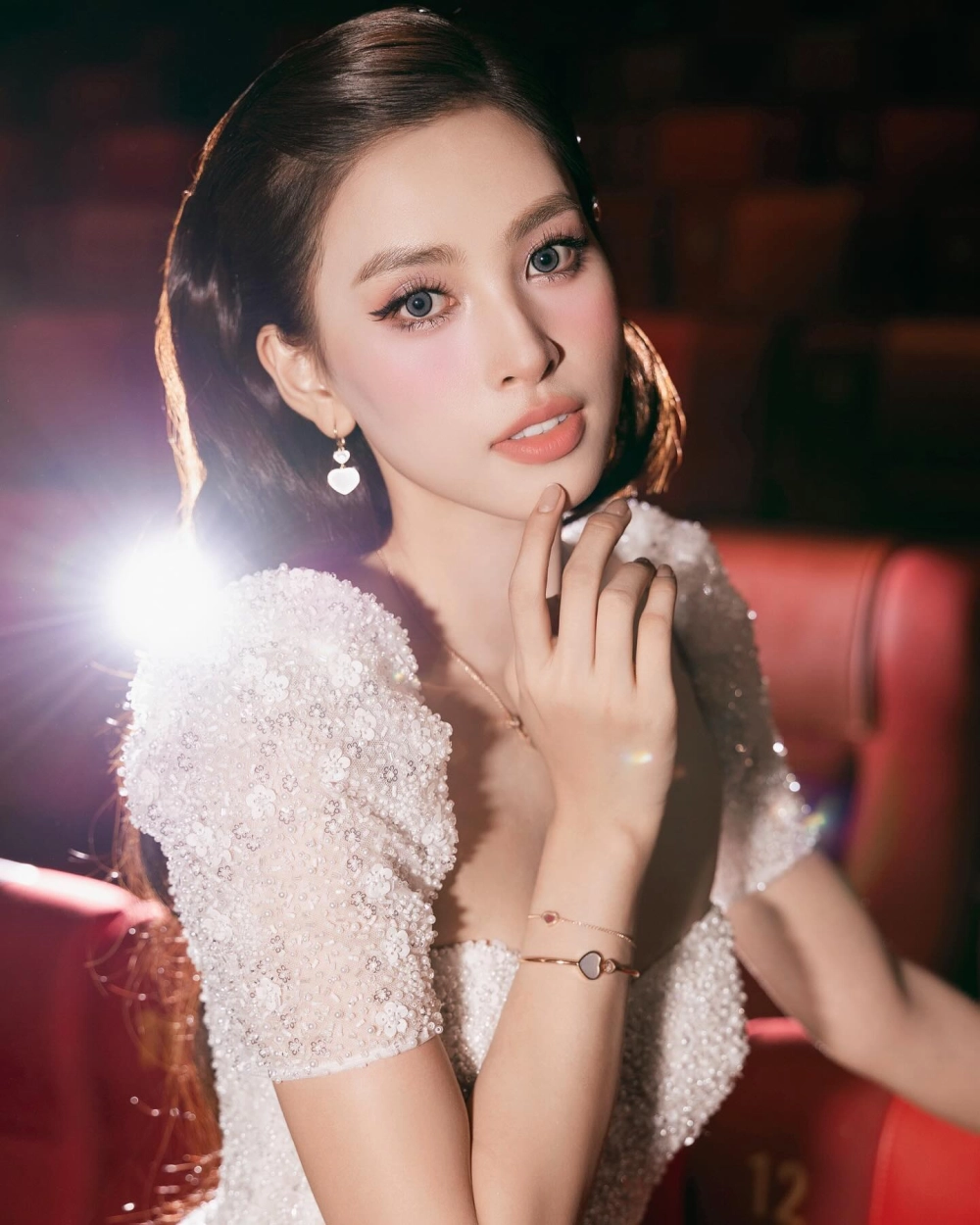 Trần Tiểu Vy sinh năm bao nhiêu 2000 24 tuổi tính đến 2025 