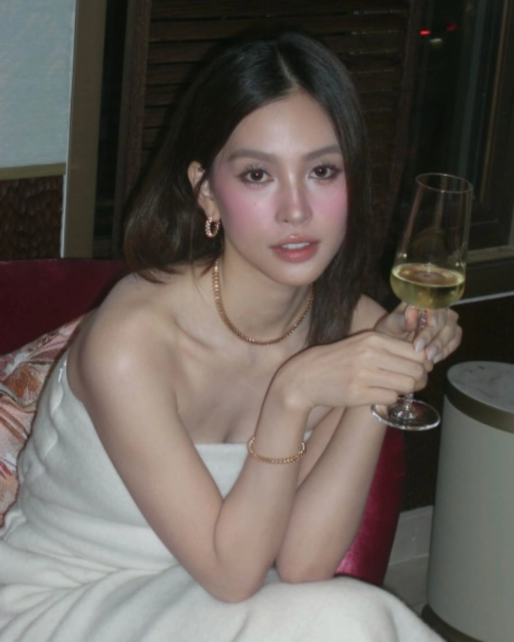 Trần Tiểu Vy bao nhiêu tuổi 24 tuổi tính đến 2025 