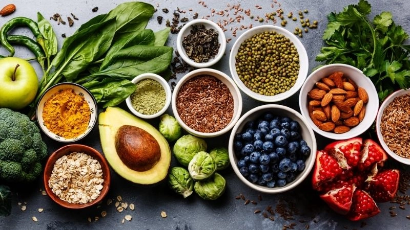 Sử dụng thực phẩm và đồ uống hỗ trợ sức khỏe